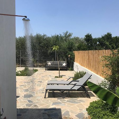 Utopia Residences Gaia House Petrokefalion Экстерьер фото